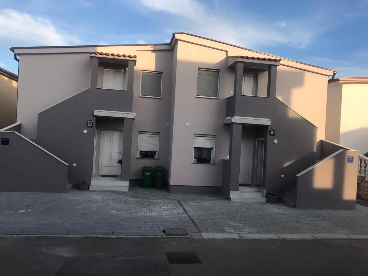 Apartman Petra 2 Vir Ngoại thất bức ảnh