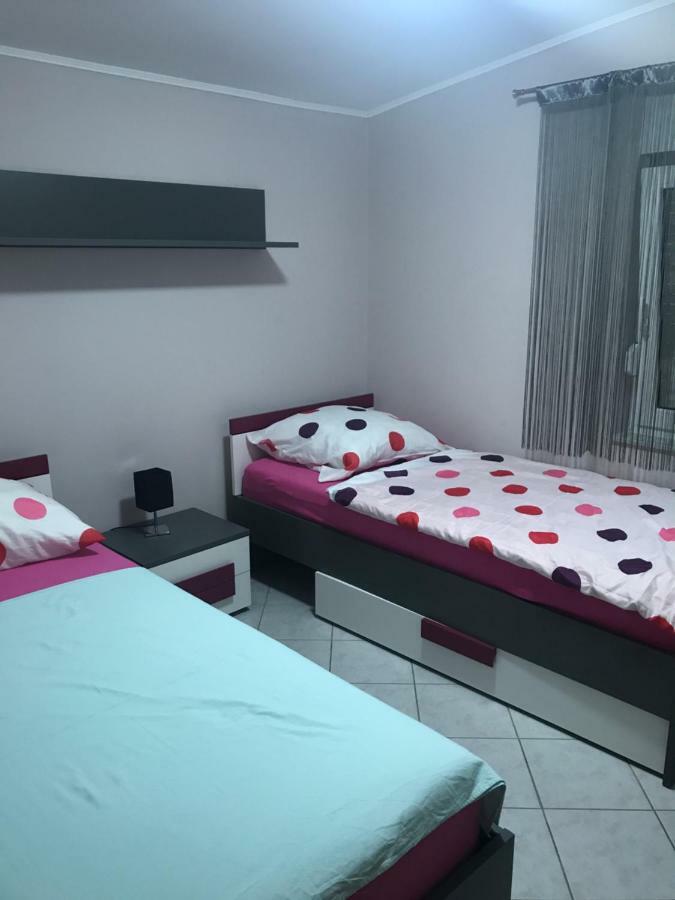 Apartman Petra 2 Vir Ngoại thất bức ảnh