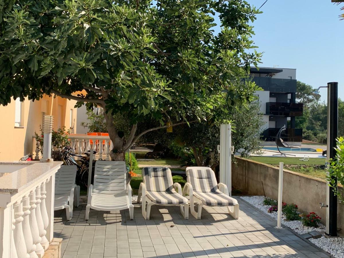 Apartman Petra 2 Vir Ngoại thất bức ảnh